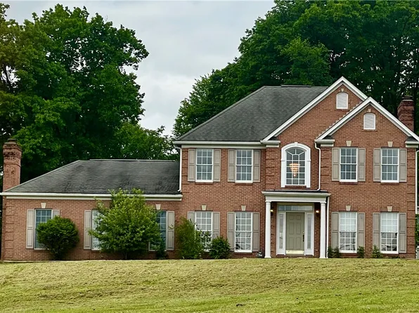 1849 Dutch Ridge Rd, Ellwood City, PA 16117