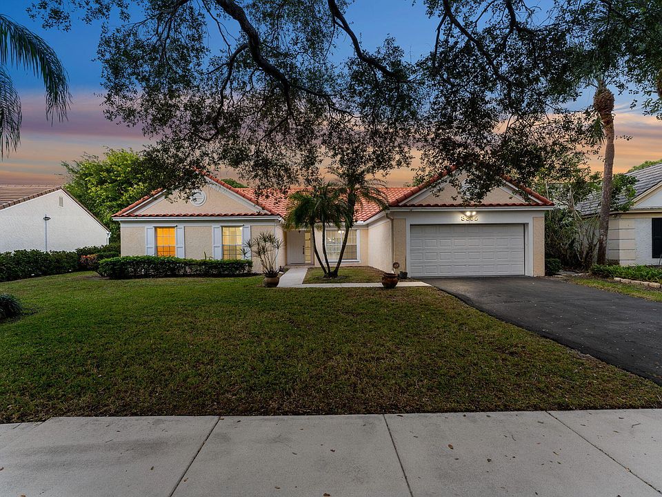 1st image of 3855 Sabal Lakes Rd