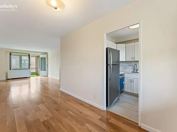 4901 Henry Hudson Parkway West image 1 of 15