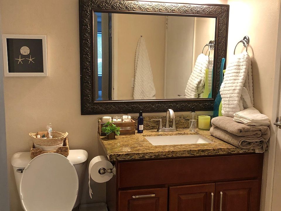 1st image of 9927 NE 124th St APT 103