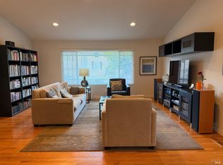 40 Plata Court, Novato, CA 94947