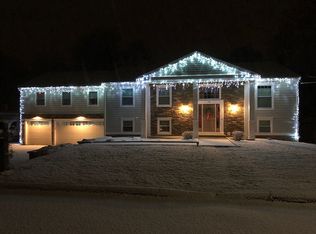 38 Old Cart Rd, South Hamilton, MA 01982