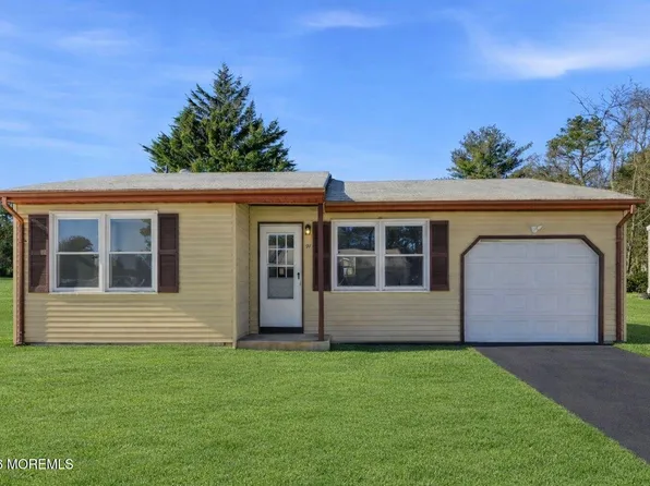 91 Westport Drive #71, Whiting, NJ 08759