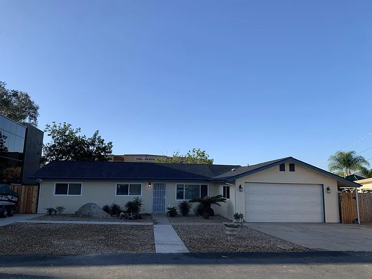 10343 Lunar Ln — Photo 20
