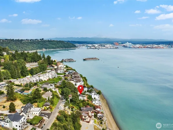 4512 Layman Ter NE, Tacoma, WA 98422