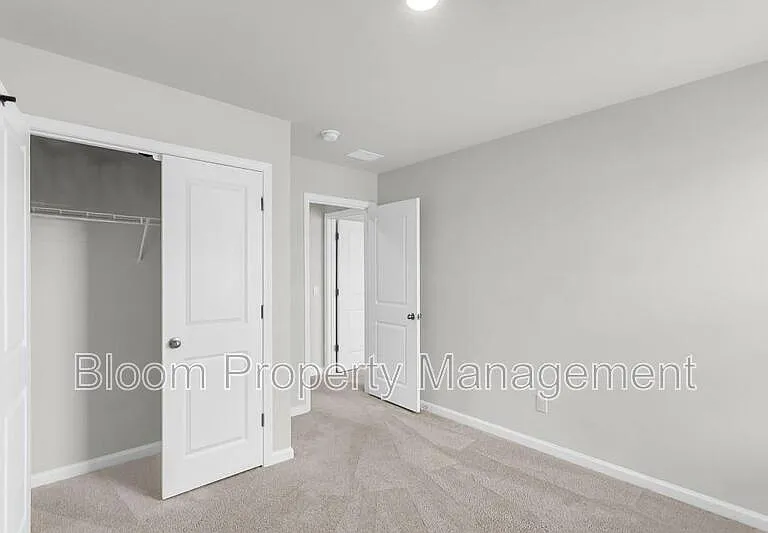 844 Lilyford Ln — Photo 21