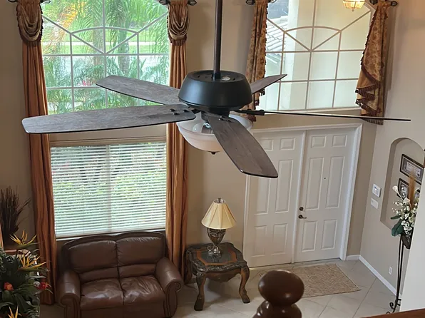 6914 Aliso Ave, West Palm Beach, FL 33413