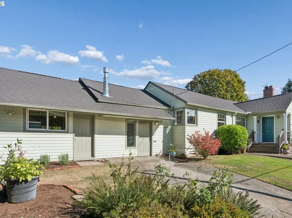 4951 SE Salmon St, Portland, OR 97215
