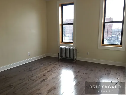 Rented by BRICK & GALO REALTY CORP | media 16