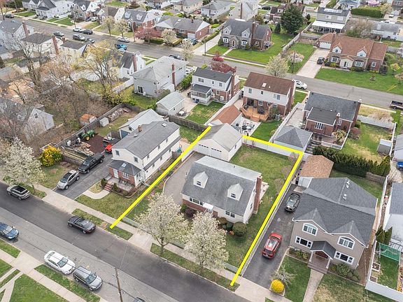 2nd image of 58 4th St