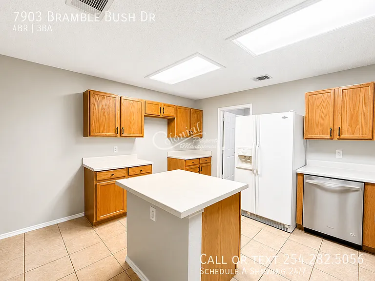 7903 Bramble Bush Dr — Photo 6