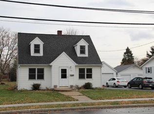 445 Janesville St, Oregon, WI 53575