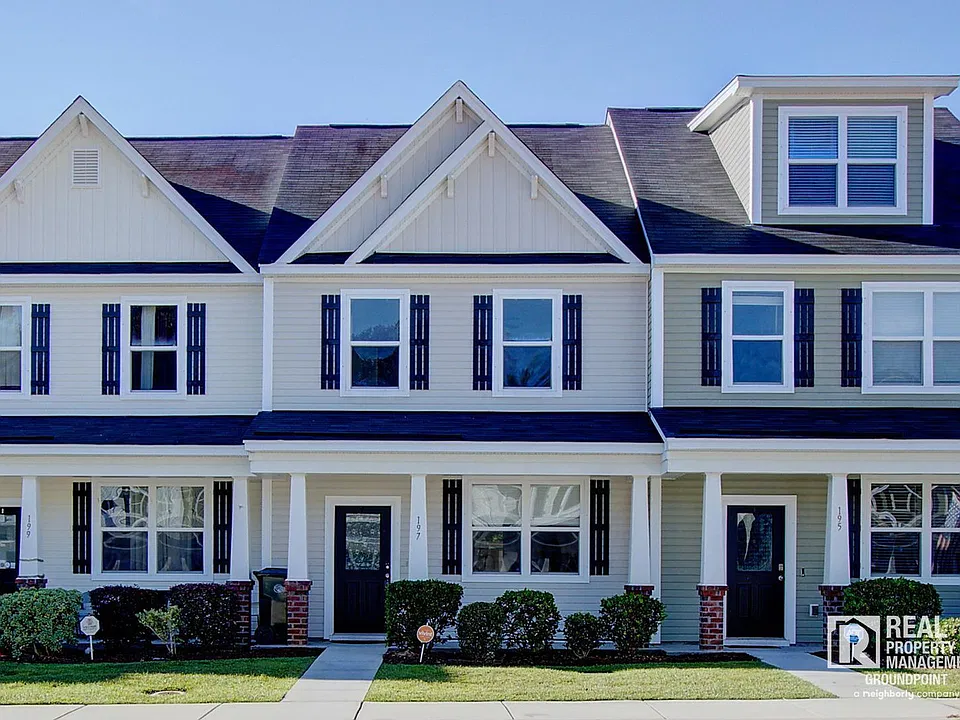 197 Woodward Rd