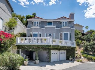 21041 Bandera St, Woodland Hills, CA 91364