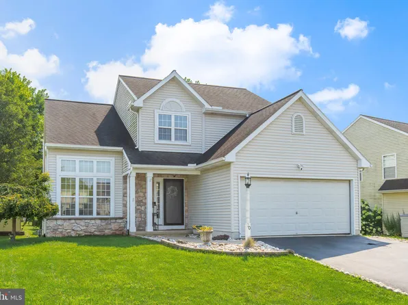 20 Misty Meadow Dr, Reinholds, PA 17569