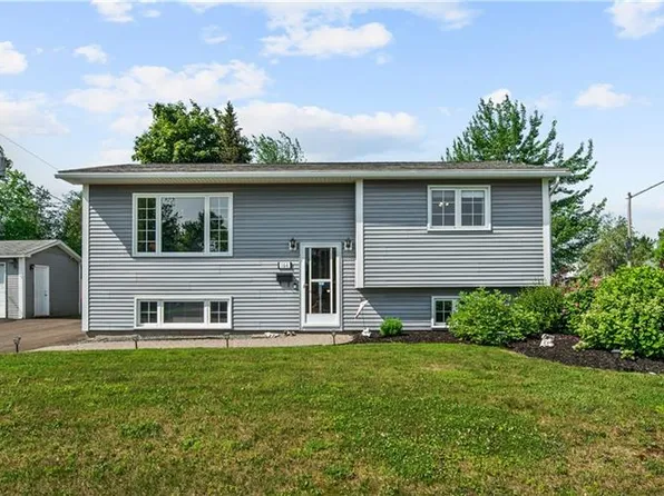 164 Logan Ln, Moncton, NB E1G 1N5