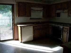2nd image of 512 Austin Cir