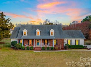 16601 Jefferson Pl, Fort Mill, SC 29708
