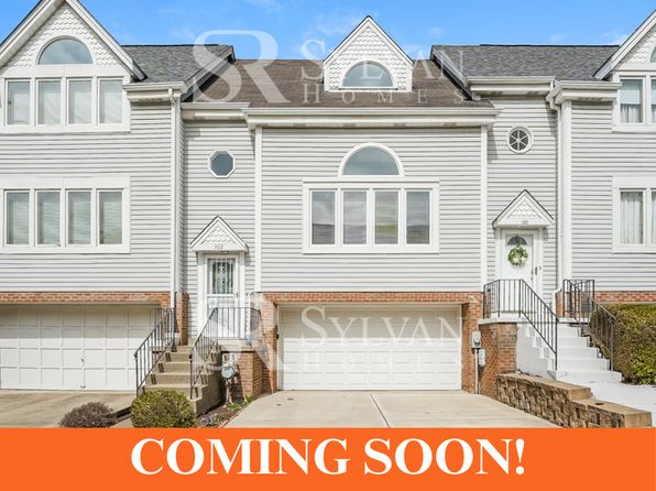 102 Abbey Ln