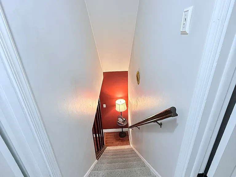 128 Eastwood Cir — Photo 55