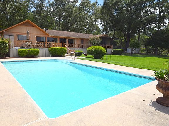 5th image of 2713 Marian Dr
