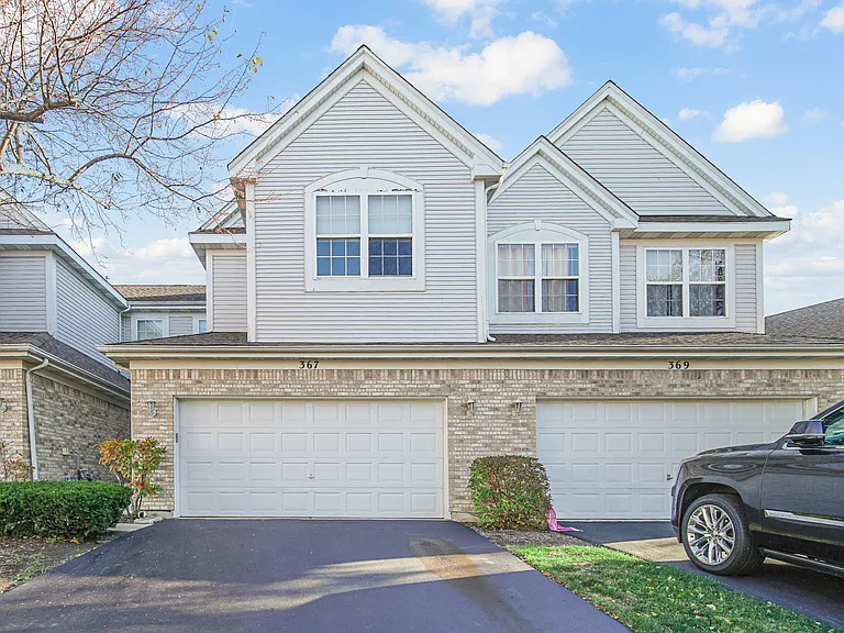 367 Bay Dr — Photo 1
