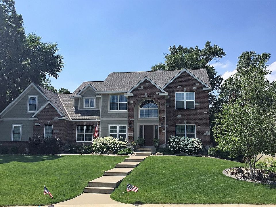2nd image of 938 Wild Rose Ct