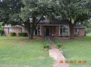 208 Sherwood Oaks Dr, Waco, TX 76705