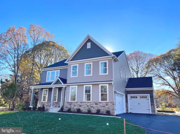 1305 Polyanski Dr, Pasadena, MD 21122