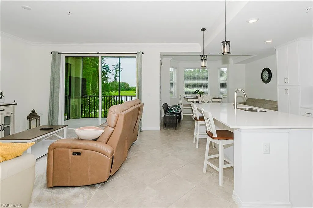 6034 National Boulevard # 523 - The National - Cadorin — Photo 4