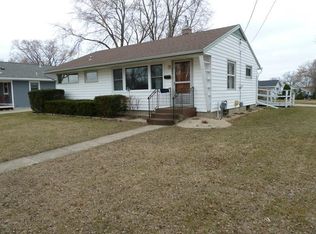 300 Hillcrest Dr, Fort Atkinson, WI 53538