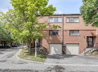 163 Song Meadoway, Toronto, ON M2H 2V1