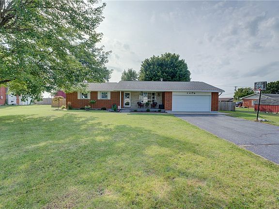 2nd image of 3478 Arcanum Bears Mill Rd