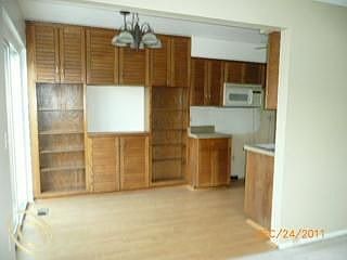 3rd image of 15789 Newport Dr