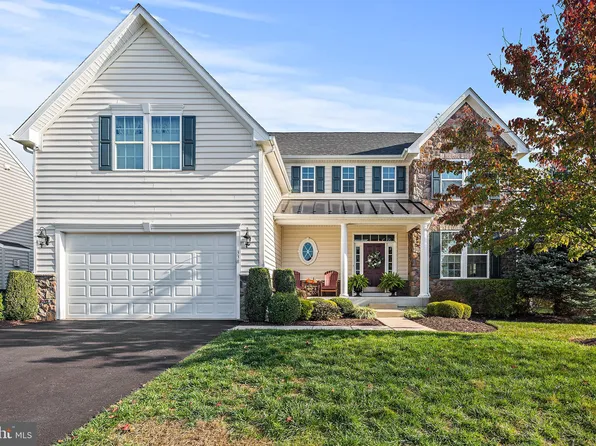 338 Meadow Creek Dr, Westminster, MD 21158