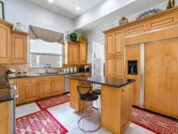 2nd image of 6657 Maggiore Dr