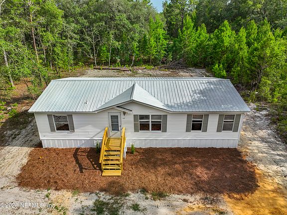 4th image of 117 SUMAC Street