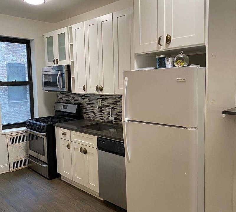1st image of 75 E 21st St #4K
