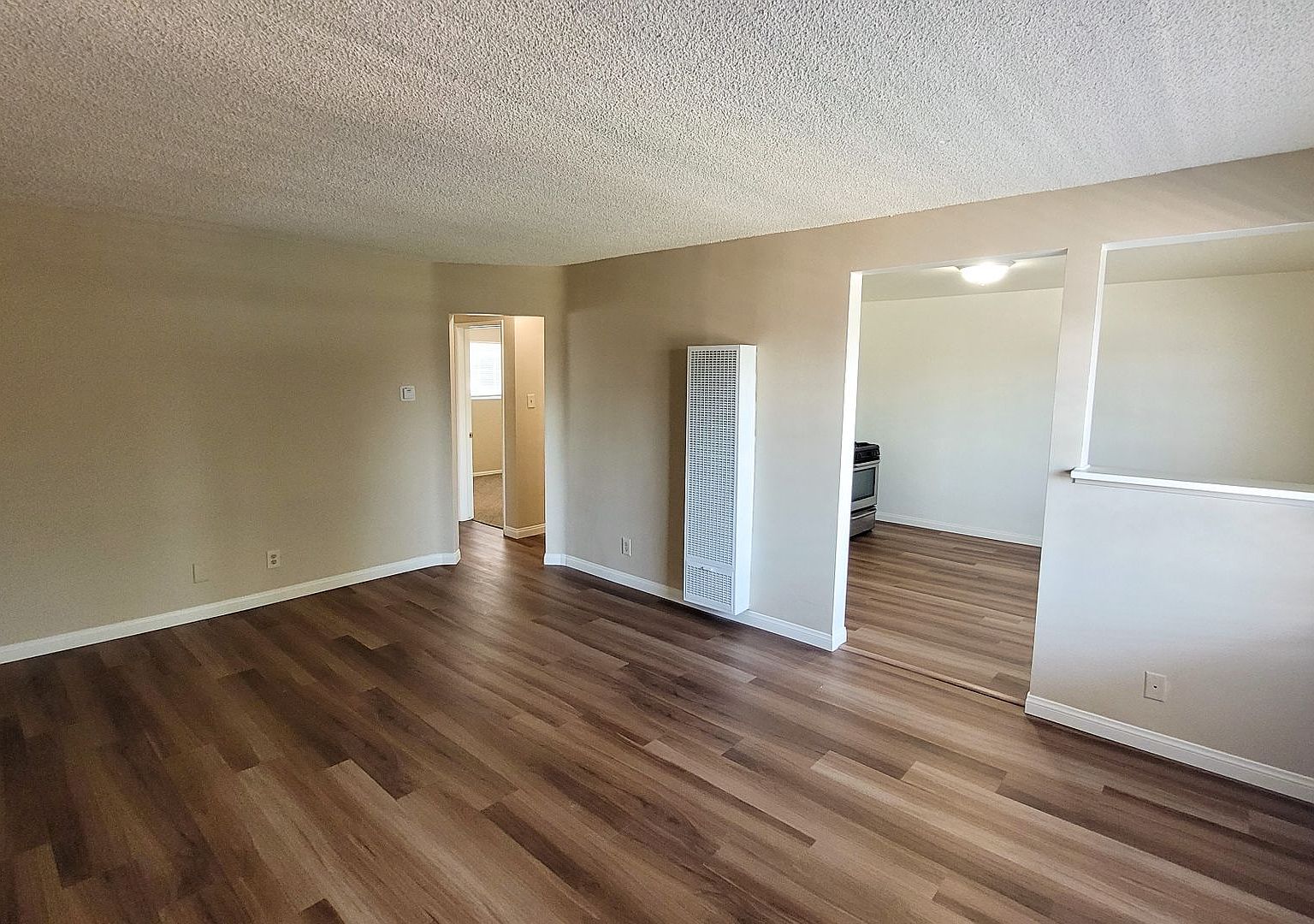 8350 Eastern Ave APT 8, Bell Gardens, CA 90201 Zillow
