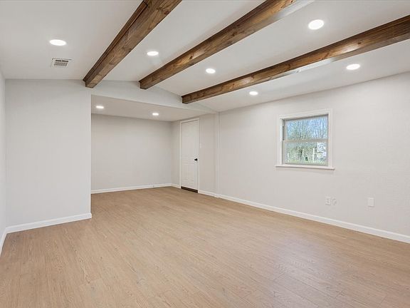 5th image of 183 3rd St