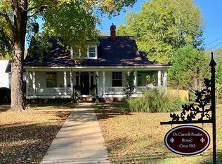 90 College St, Savannah, TN 38372