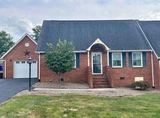 35 Scattergood Dr NE, Christiansburg, VA 24073