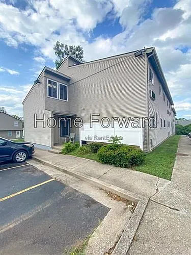 562 Woodland Ave Photo 1 562 Woodland Ave Photo 1