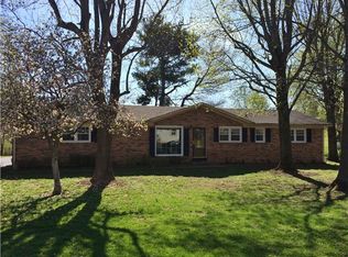 708 Cheairs Cir, Columbia, TN 38401