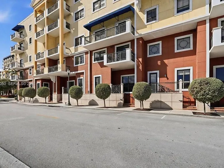 8390 SW 72nd Ave #106 — Photo 24