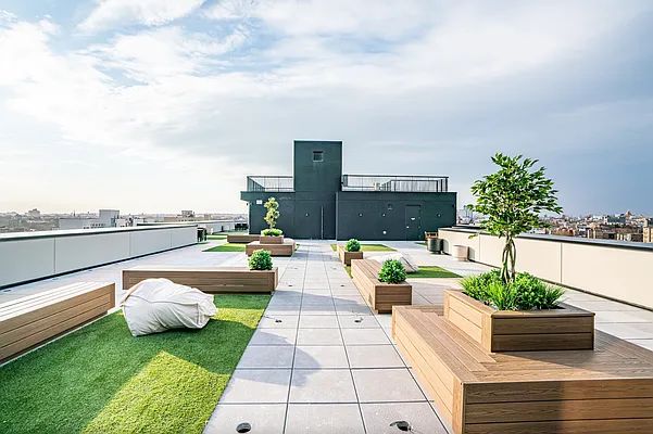 Rented by Highline Residential | media 9