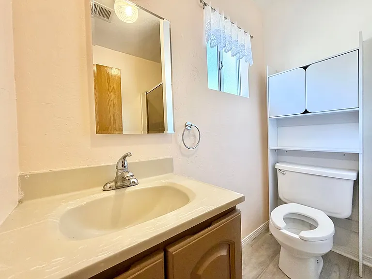 41861 Acacia Ave — Photo 18