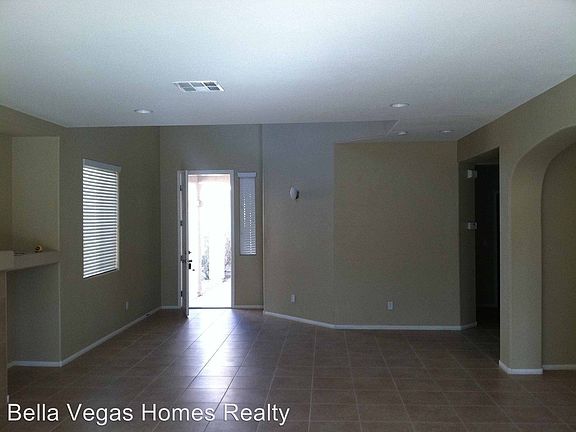 3rd image of 3521 Bella Sovana Ct