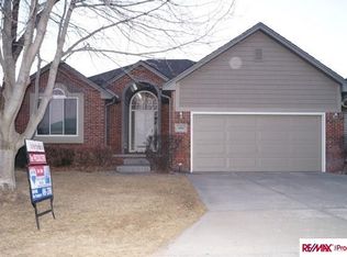 9960 S 172nd Cir, Omaha, NE 68136