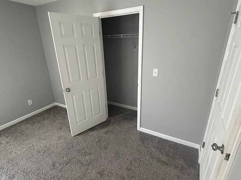 533 Davis St — Photo 12